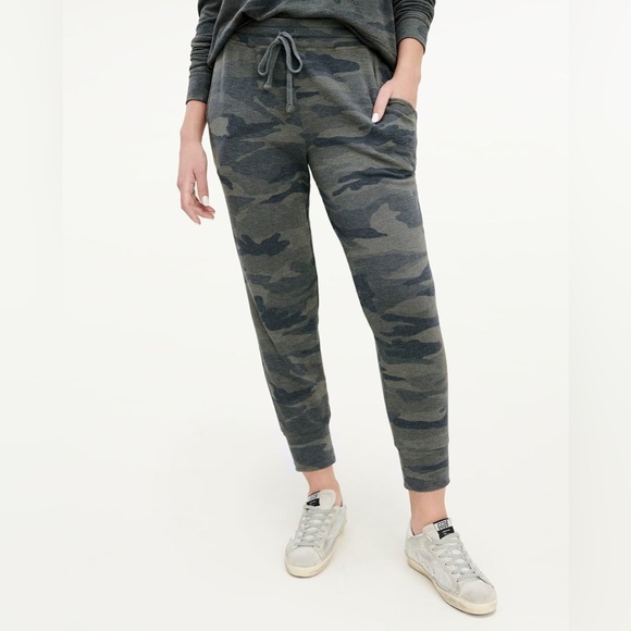 SPLENDID Supersoft Camo Set - Picture 2 of 7